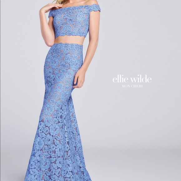 PROM DRESS - Picture 4 of 5